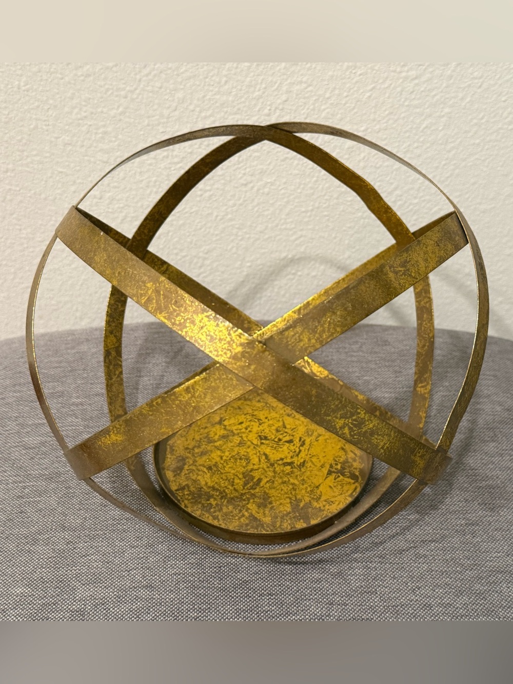 Gold Orb Metal Candle Holder - Picture 2 of 3